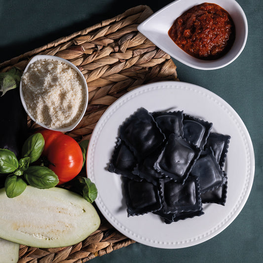 Raviolis aubergines parmeggiana, compotée de tomates
