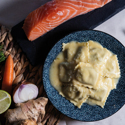 Raviolis saumon,sauce crème aneth citronnelle